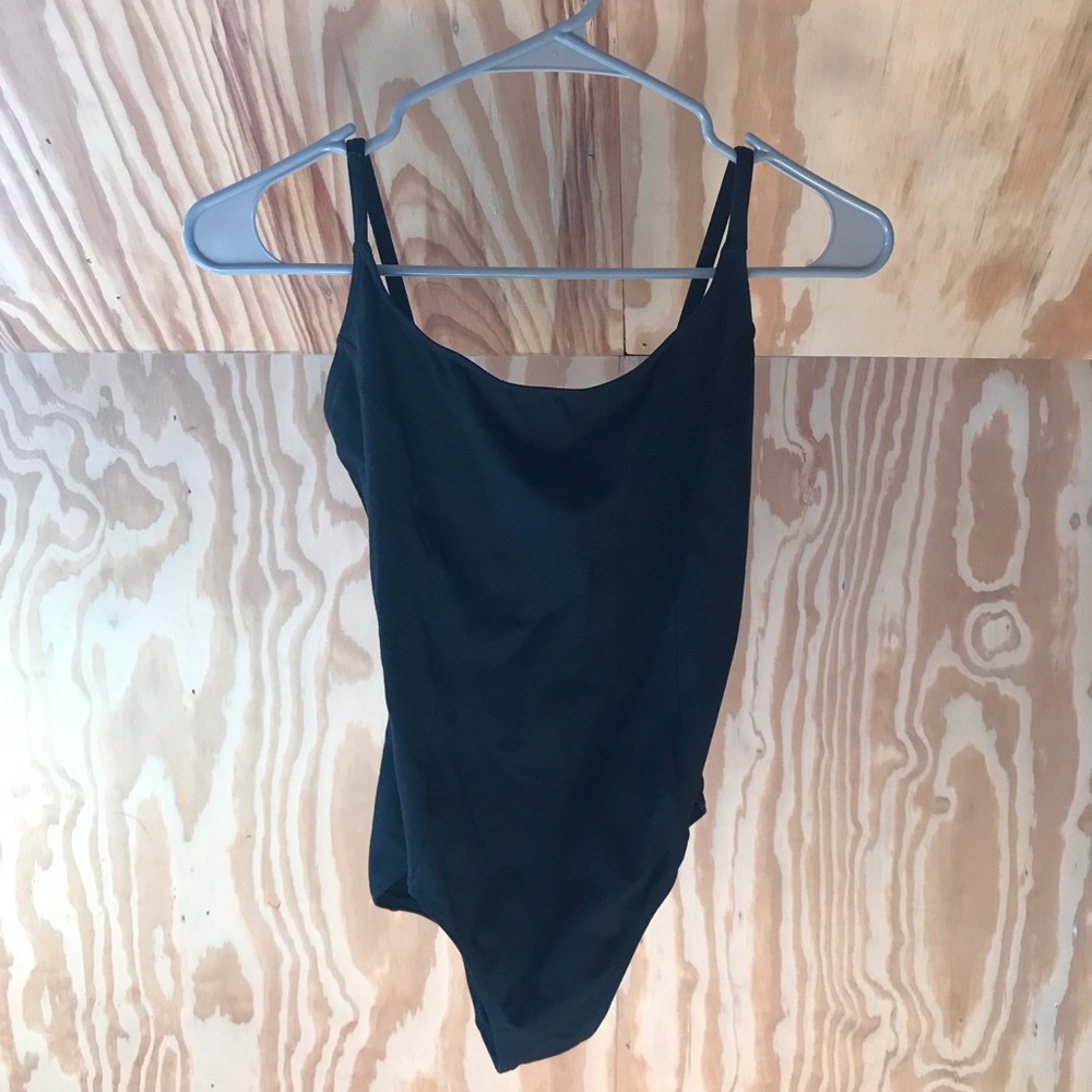 Leotard - Picture 2 of 3